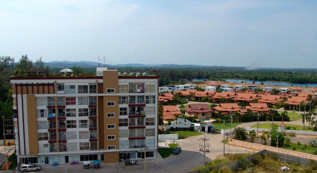 Ag Property Mae Phim Esterno foto